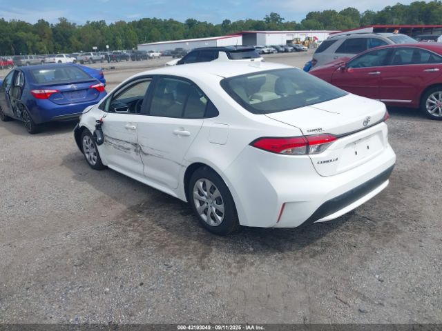 Toyota Corolla Le Image 15