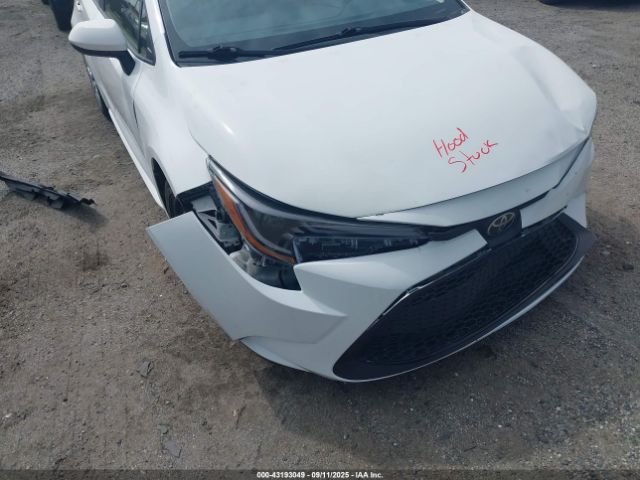 Toyota Corolla Le Image 6