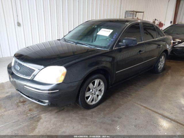 Ford Five Hundred Sel Image 13