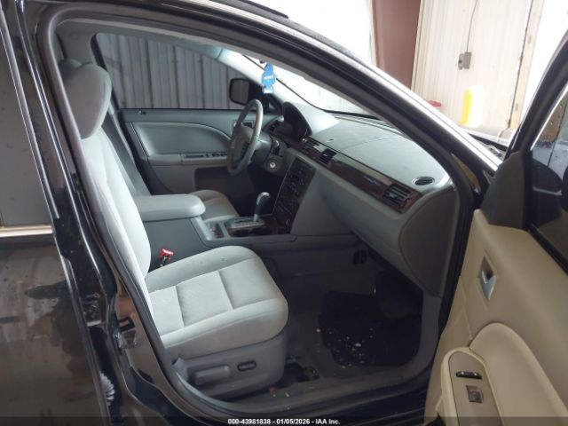 Ford Five Hundred Sel Image 12