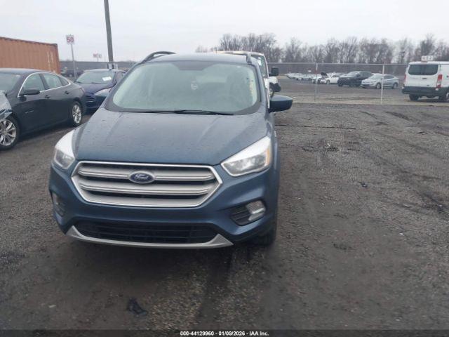 Ford Escape Se Image 9