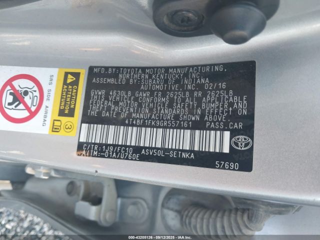 Toyota Camry Le Image 10